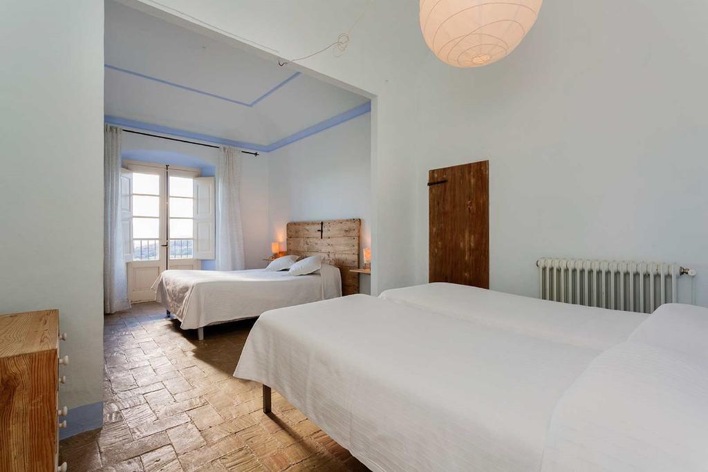 Can Felicia Otel Beuda Oda fotoğraf
